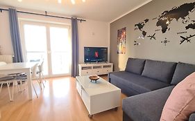 Cozy City Apartments, 2-Room Flat For Vacation & Messe Duesseldorf, Perfect Connectivity